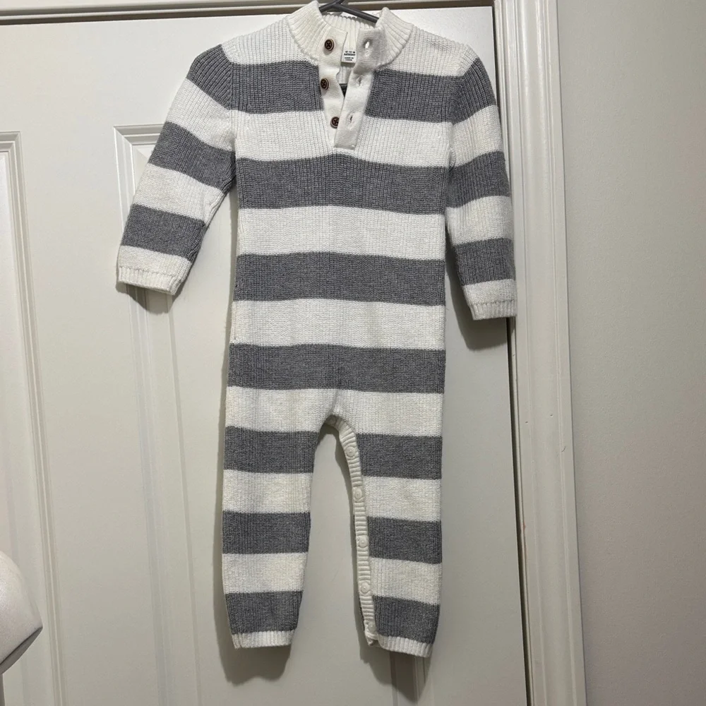 Janie and Jack Gray and White Striped Footie